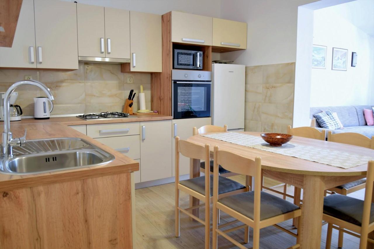 Zoro Apartments Palit Eksteriør bilde